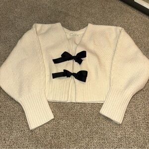 Anthropologie Rhea bow sweater M